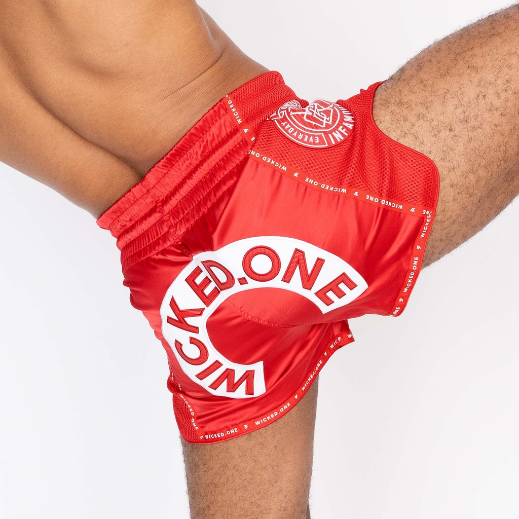 Wicked One Muay Thai Shorts Herd, Rot 2