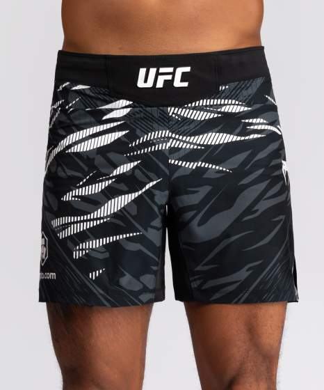 Venum Fight Shorts UFC Fusion Authentic Fight Night Short Fit, Schwarz 4