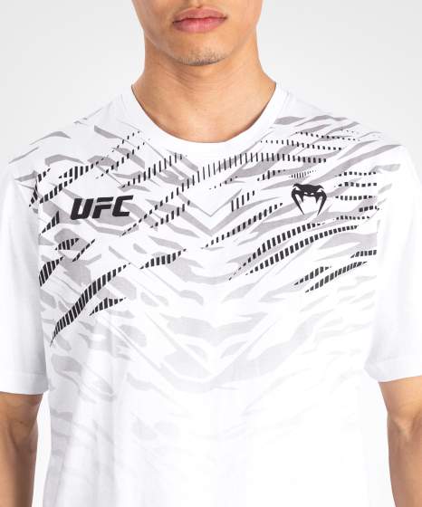 Venum T-Shirt UFC Fusion Replica, Weiss