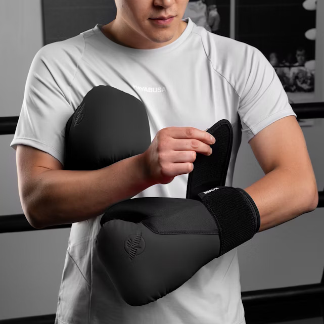 Hayabusa Boxhandschuhe T360, Schwarz