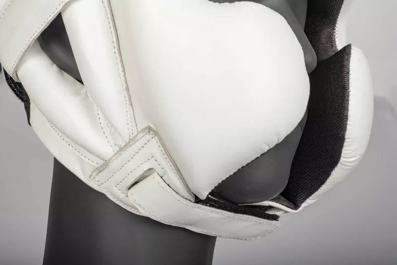 Paffen Sport Kopfschutz Pro Mexican, Weiß