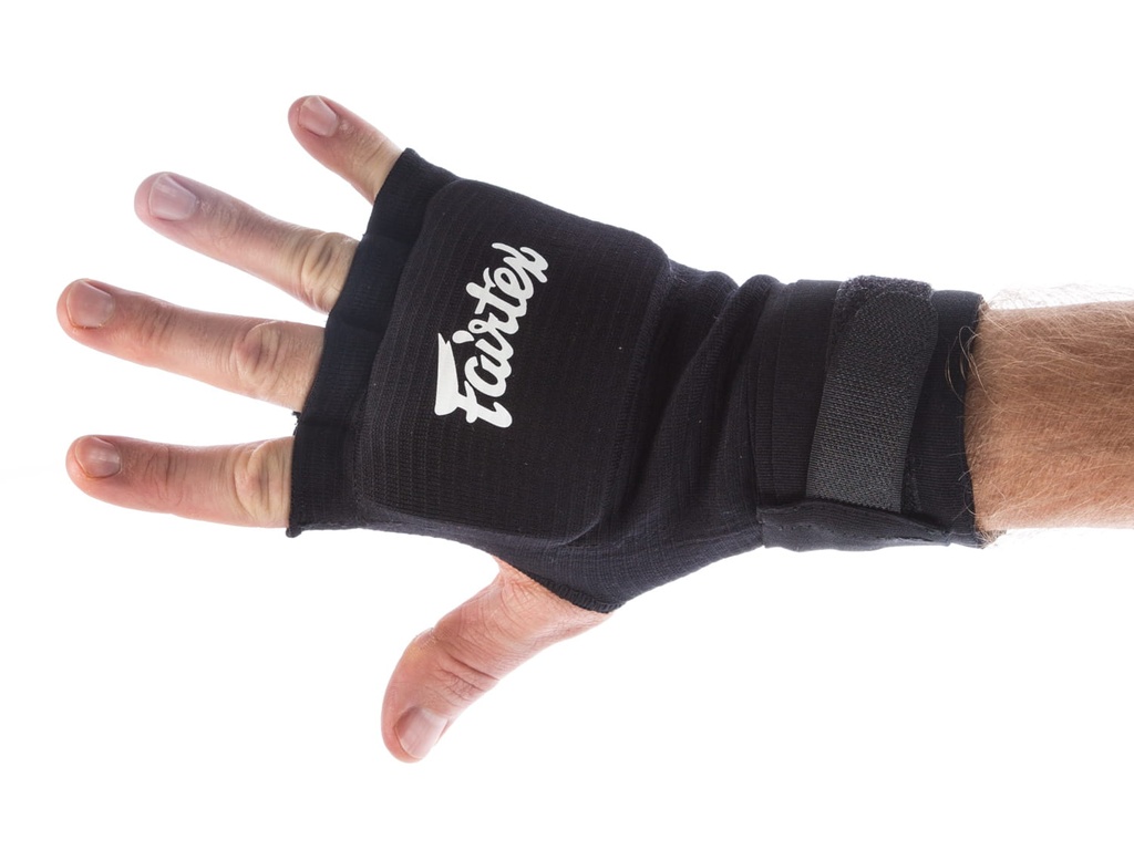 Fairtex Innenhandschuhe mit Bandage HW3, Schwarz