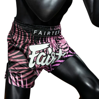 Fairtex Muay Thai Shorts BS1943 Forbidden Forest, Schwarz-Violett