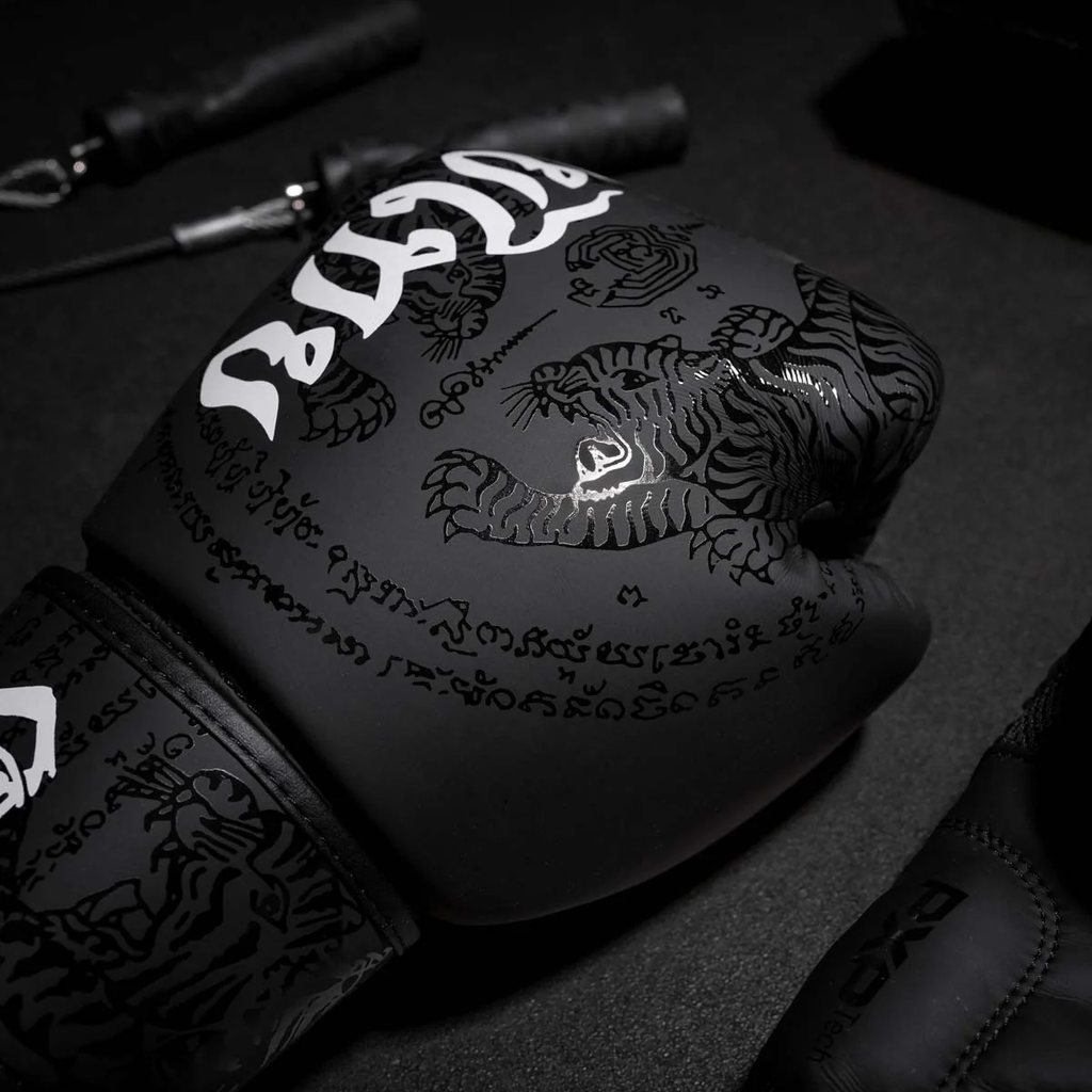 Phantom Boxhandschuhe Muay Thai, Schwarz