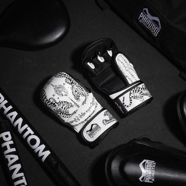 Phantom MMA Handschuhe Sparring Muay Thai LE, Weiß-Silber