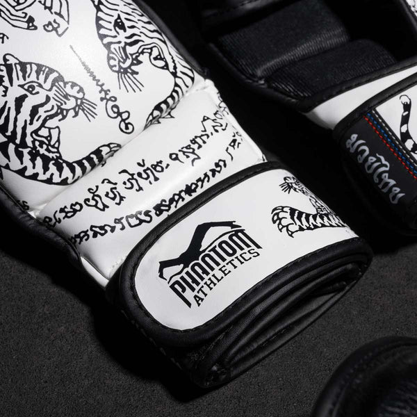 Phantom MMA Handschuhe Sparring Muay Thai LE, Weiß-Silber