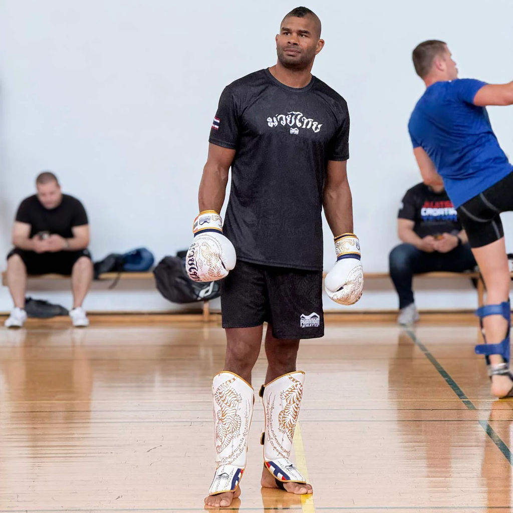 Phantom Schienbeinschoner Muay Thai LE, Weiß