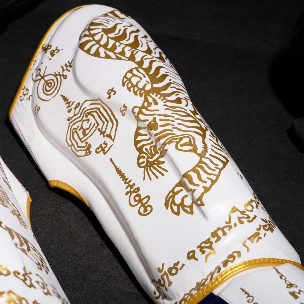 Phantom Schienbeinschoner Muay Thai LE, Weiß
