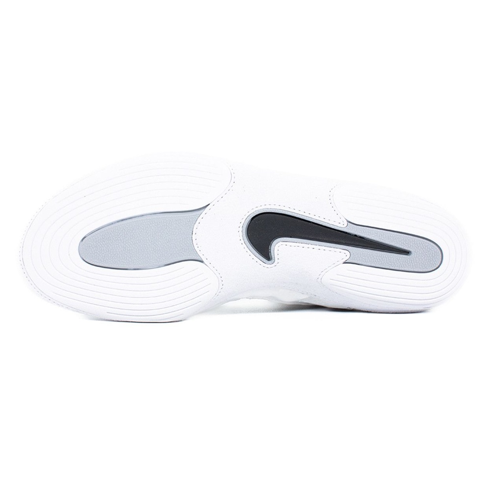 Nike Ringerschuhe Inflict 4, Schwarz-Weiß 6