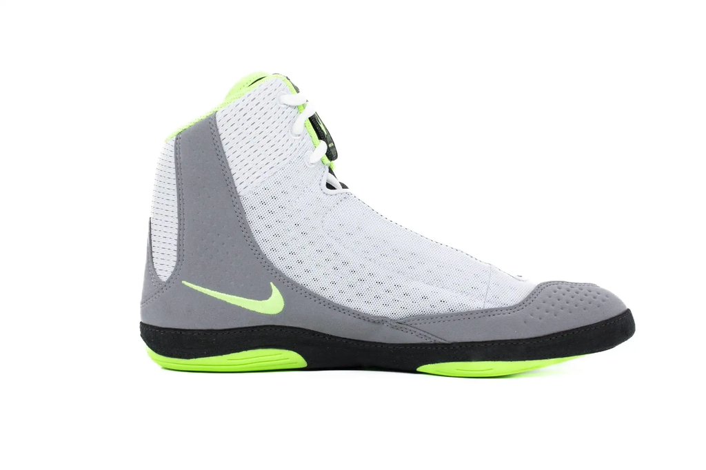 Nike Ringerschuhe Inflict 4, Weiß-Grau-Grün