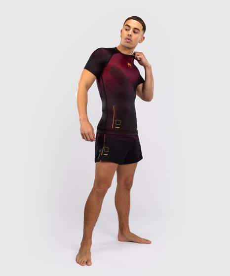 Venum Rash Guard Tactical XT, Schwarz-Burgundrot-Gold 5