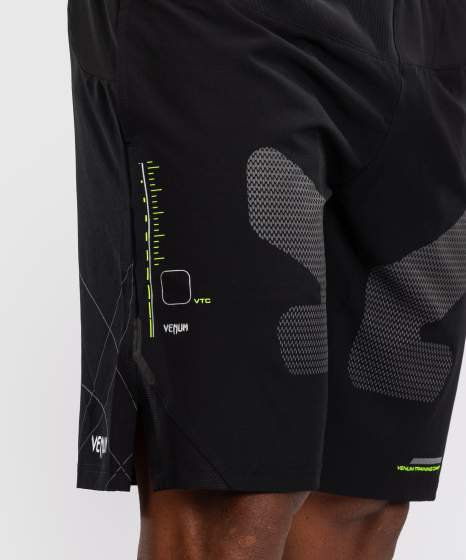 Venum Training Shorts Training Camp 4.0 Schwarz-Grün 4