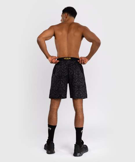 Venum Training Shorts X Topuria Unmatched Edition, Schwarz-Gold 4