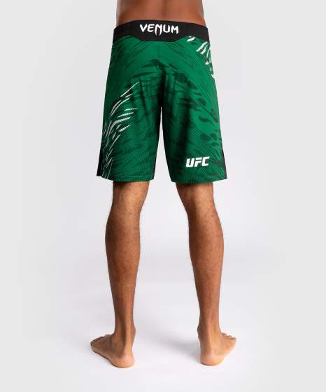 Venum Fight Shorts UFC Fusion Authentic Fight Night Long Fit, Grün 3