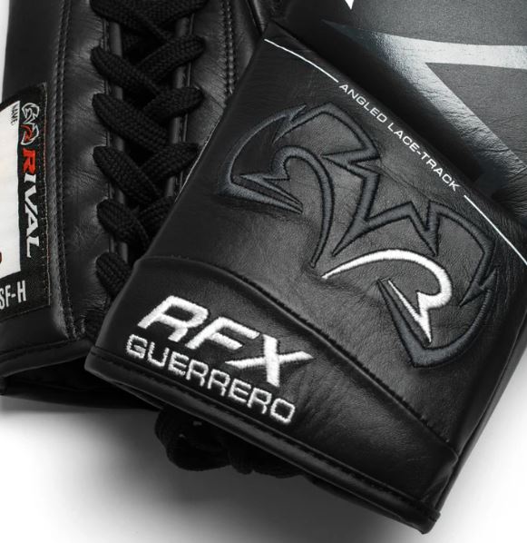 Rival Boxhandschuhe RFX-Guerrero Pro Fight SF-H mit Schnürung, Schwarz