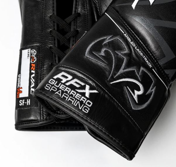 Rival Boxhandschuhe RFX-Guerrero Sparring SF-H mit Schnürung, Schwarz