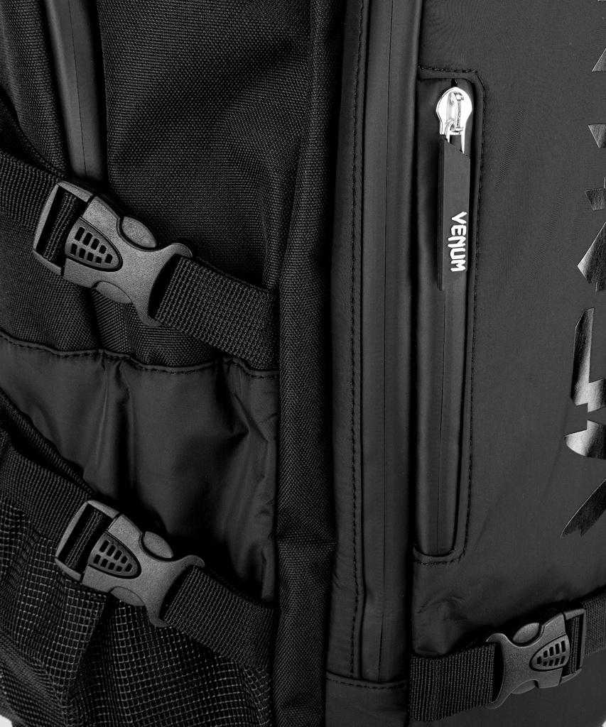 Venum Rucksack Challenger Xtrem Evo, Schwarz