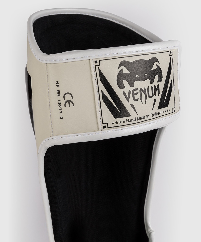 Venum Schienbeinschoner Elite, Weiß-Schwarz