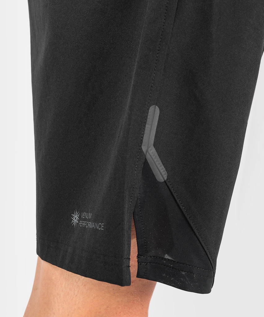 Venum Training Shorts G-Fit Air, Schwarz