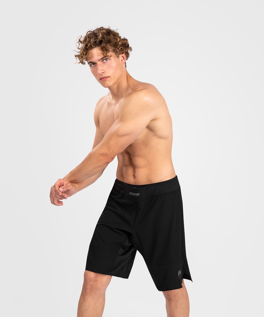 Venum Fight Shorts G-Fit Air, Black