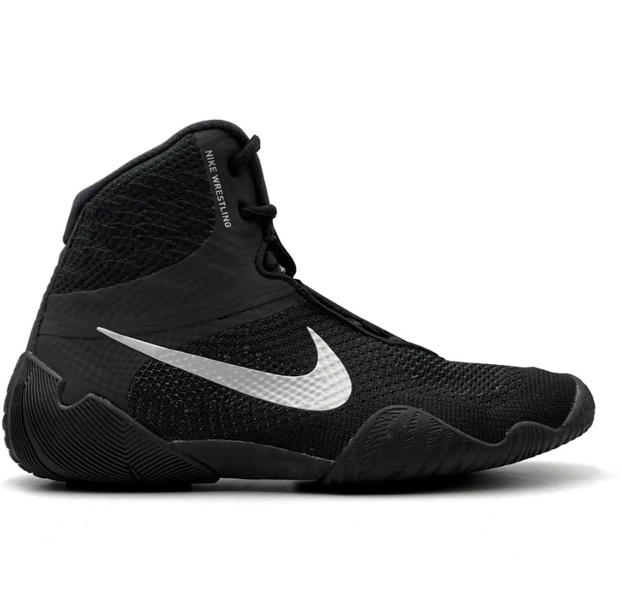 Nike Ringerschuhe Tawa, Schwarz-Silber