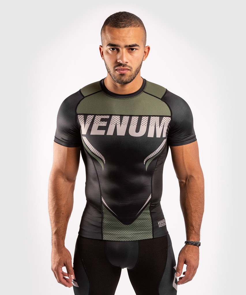 Venum ONE FC Impact Rash Guard, kurze Ärmel