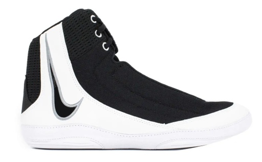 Nike Ringerschuhe Inflict 4, Schwarz-Weiß